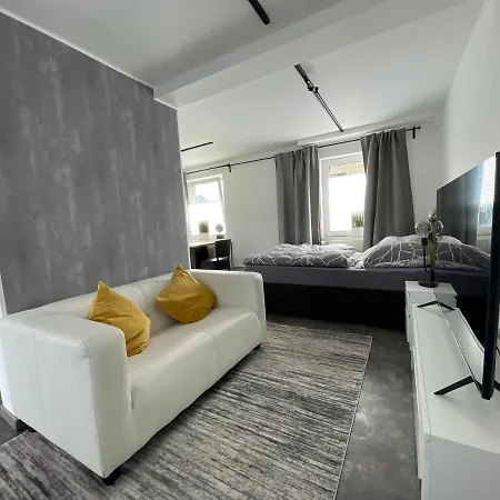 Gleis 12 , Kontaktloser 24-7-Check In, Barrierefrei ,Smart Tv, W-Lan, Parkplatz Kostenlos Bueckeburg Exterior photo