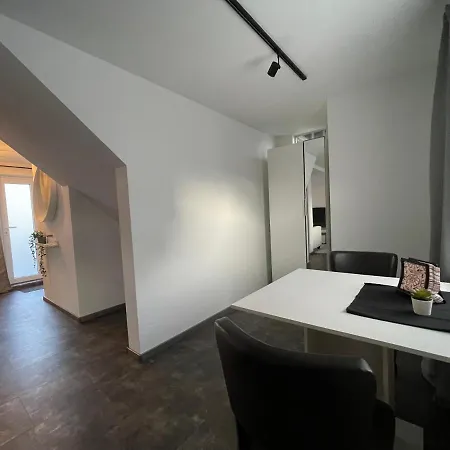 Gleis 12 , Kontaktloser 24-7-Check In, Barrierefrei ,Smart Tv, W-Lan, Parkplatz Kostenlos Bueckeburg Exterior photo