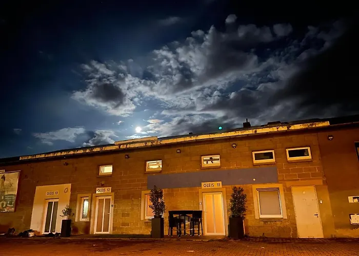 Gleis 12 , Kontaktloser 24-7-Check In, Barrierefrei ,Smart Tv, W-Lan, Parkplatz Kostenlos
