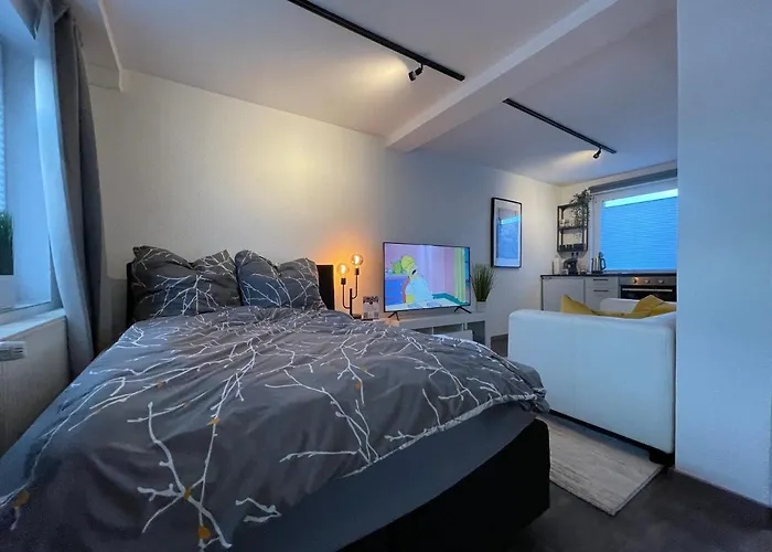 Gleis 12 , Kontaktloser 24-7-Check In, Barrierefrei ,Smart Tv, W-Lan, Parkplatz Kostenlos